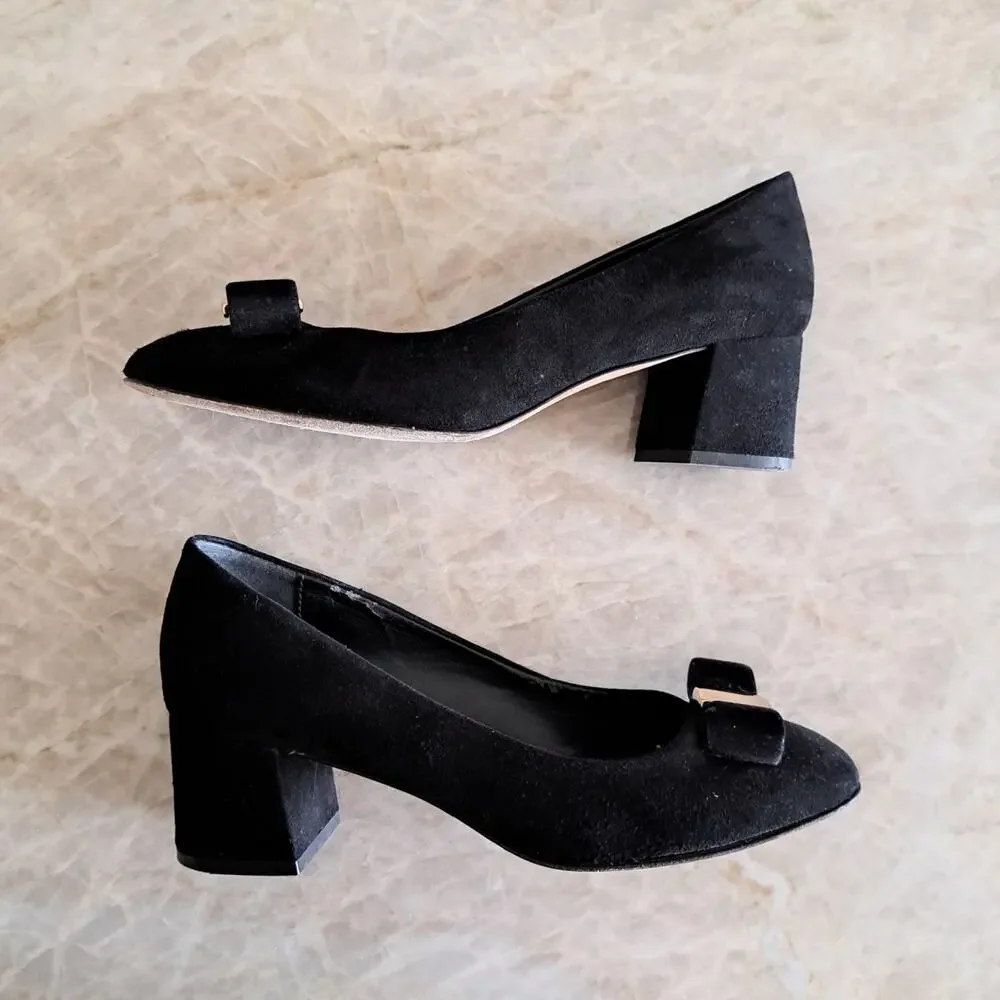 Sesto Meucci 7.5M Black Suede Bow Block Heel Pumps Italy Made Round Almond Toe